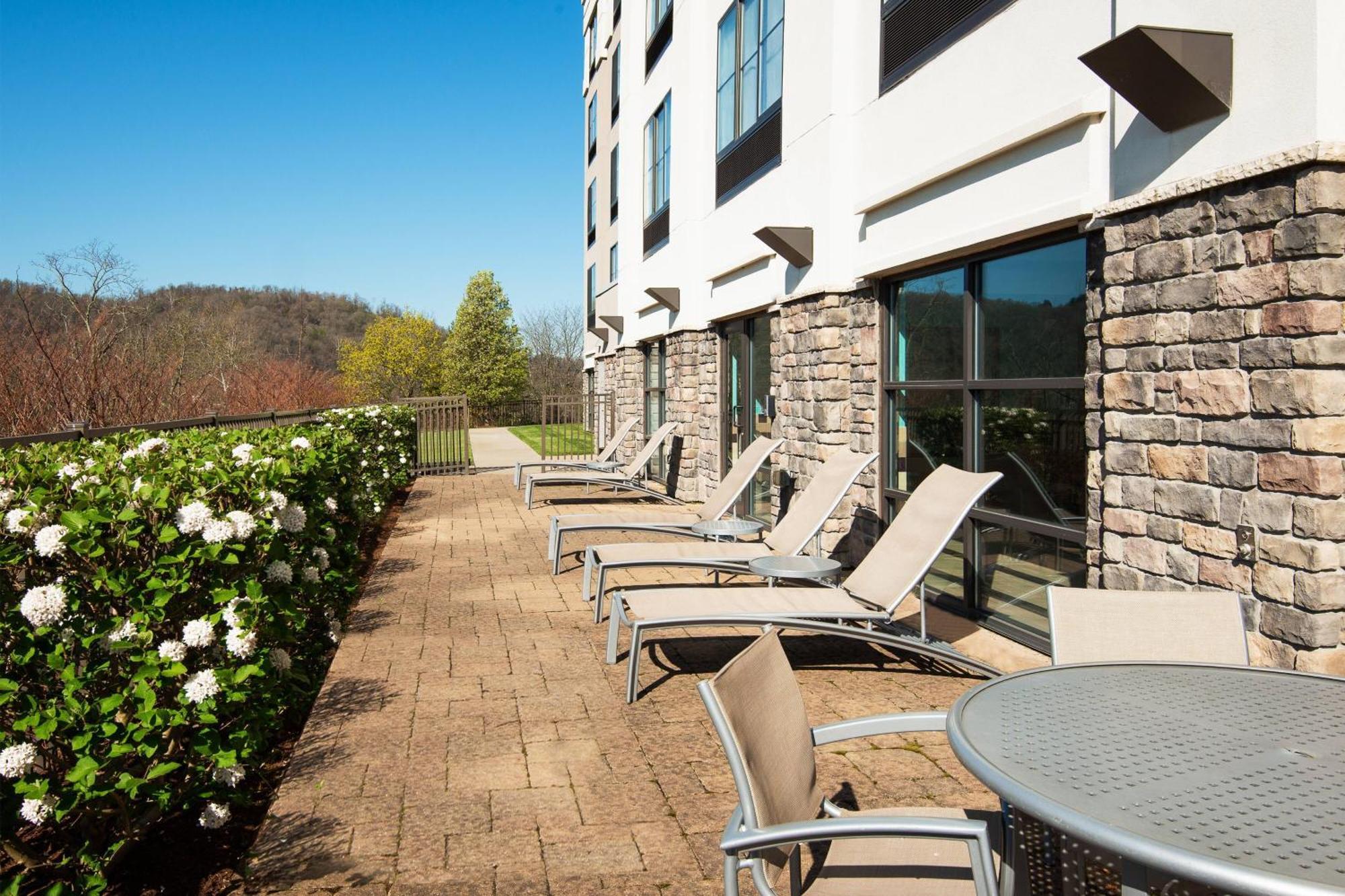 Springhill Suites By Marriott Wheeling Triadelphia Area Eksteriør bilde