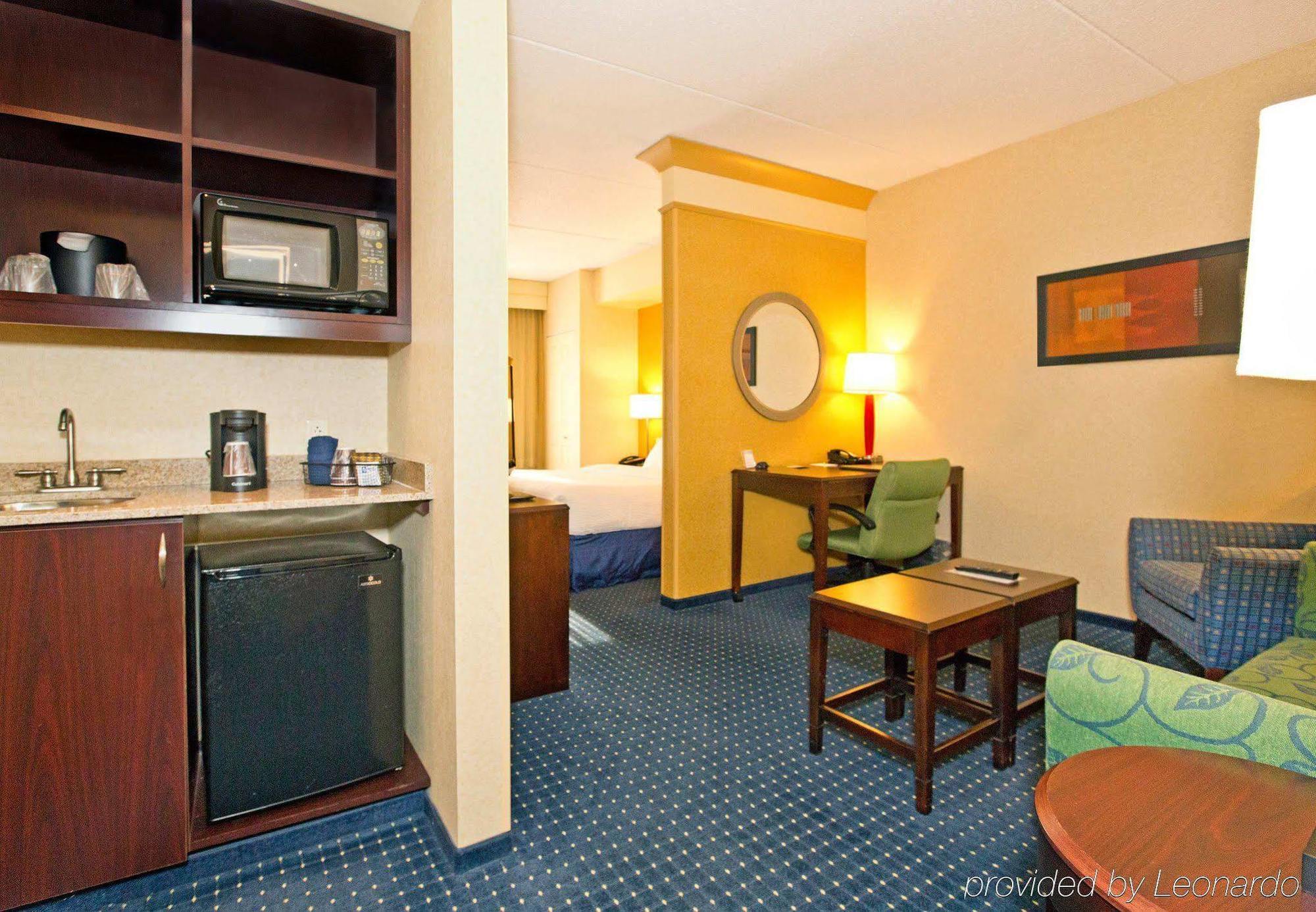 Springhill Suites By Marriott Wheeling Triadelphia Area Eksteriør bilde